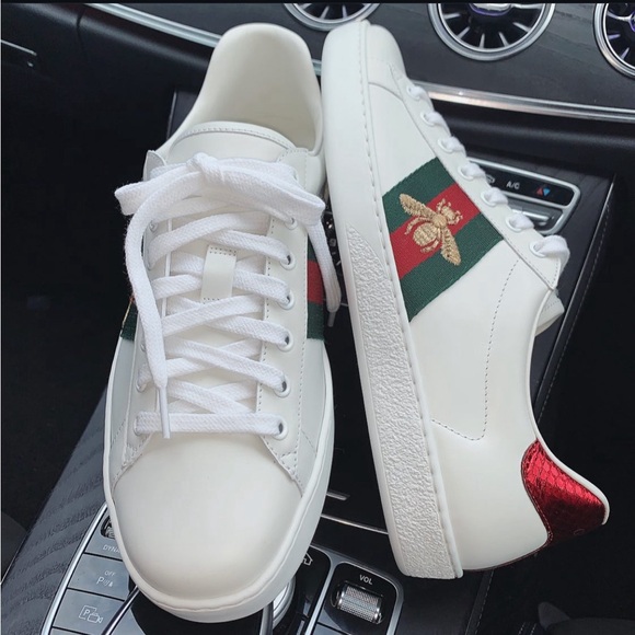 Gucci Ace Low Top Sneaker with Bee Size 36.5 or US 6.5 - Picture 1 of 16